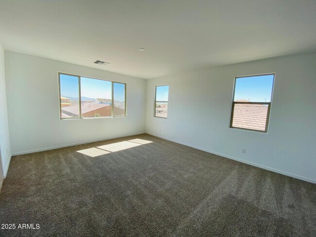 Building Photo - 9025 W Denton Ln