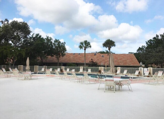 Building Photo - 1103 Duncan Cir