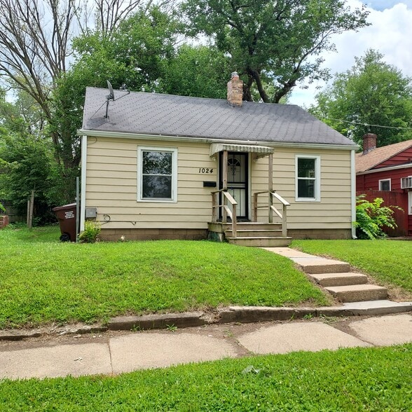 Primary Photo - 1024 S Court St