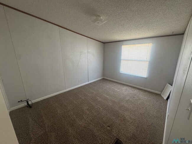 Building Photo - 903 Beckett Ave