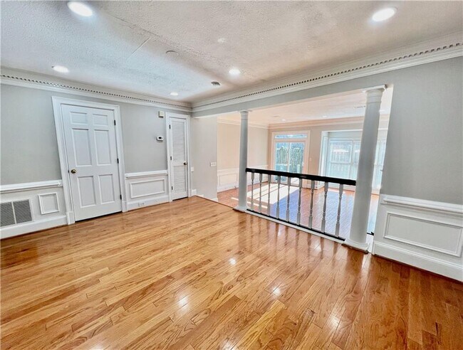 Building Photo - 215 Brantley Rd