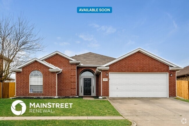 Building Photo - 2406 Garden Creek Dr