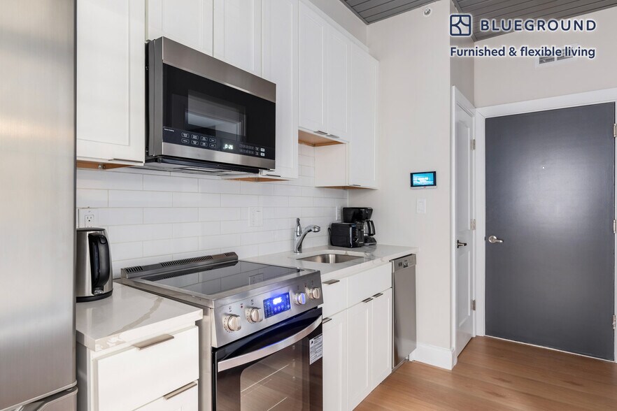 Building Photo - 44 Bromfield St