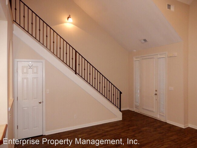 Building Photo - 3 br, 2.5 bath House - 1254 Isle Pointe Drive