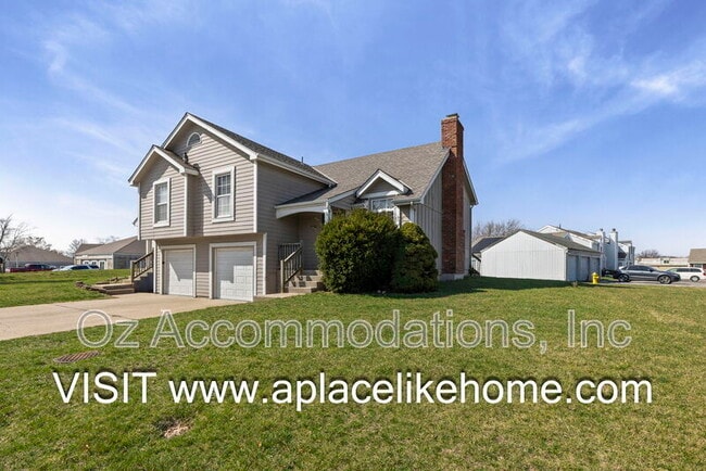 Building Photo - 530 SE Hampton St