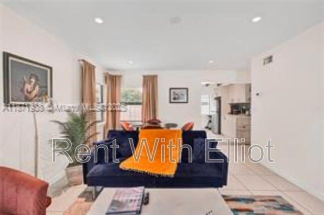 Building Photo - 1704 Rodman St