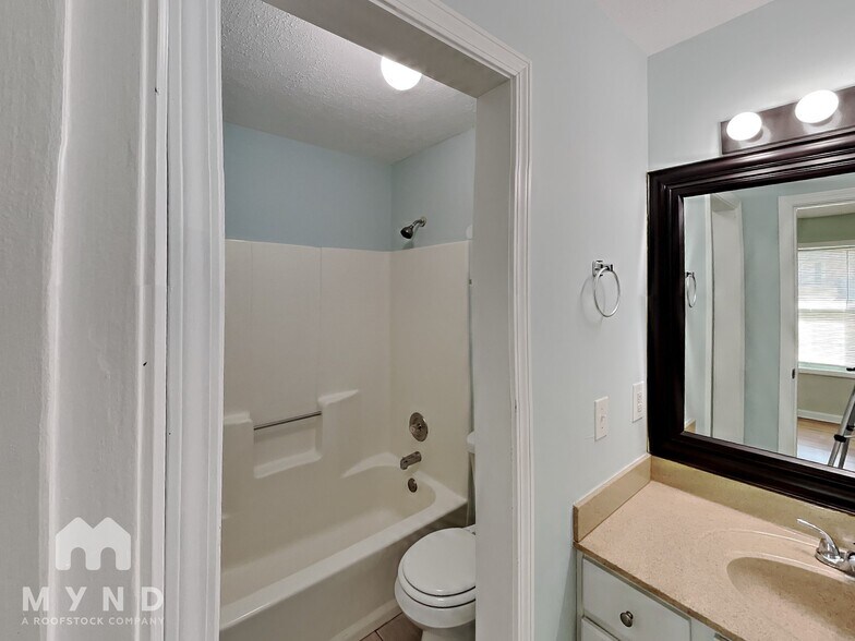 Building Photo - 544 Timber Ridge Ct