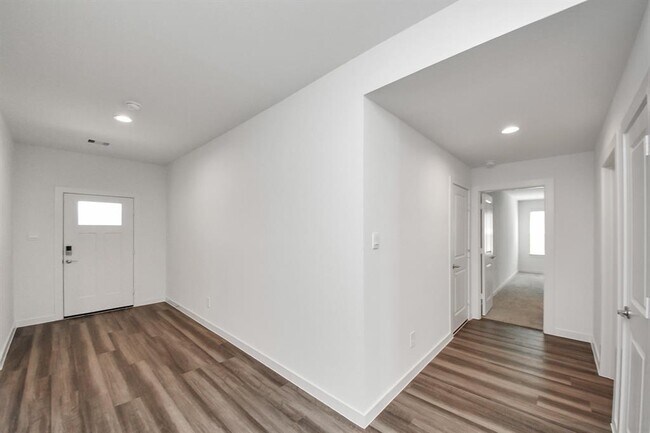 Building Photo - 31206 Kenswick Grove Ln