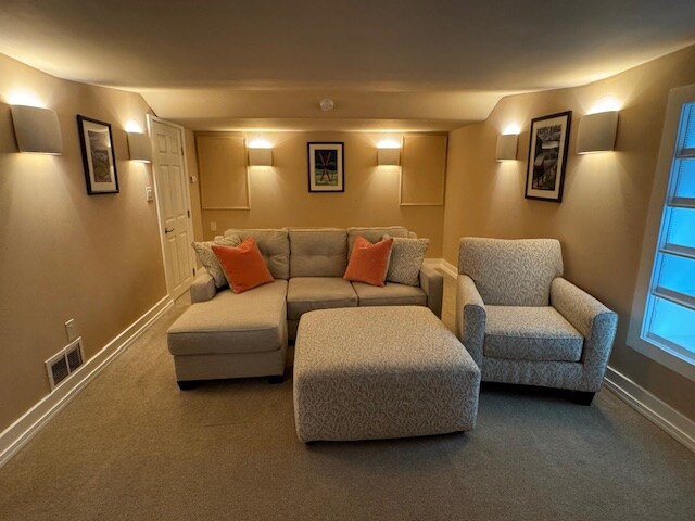 Building Photo - 5308 Corbett Dr