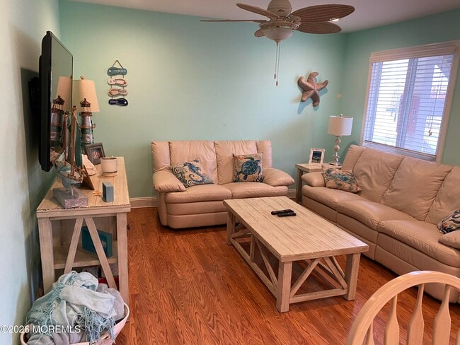 Building Photo - 1501 Boulevard