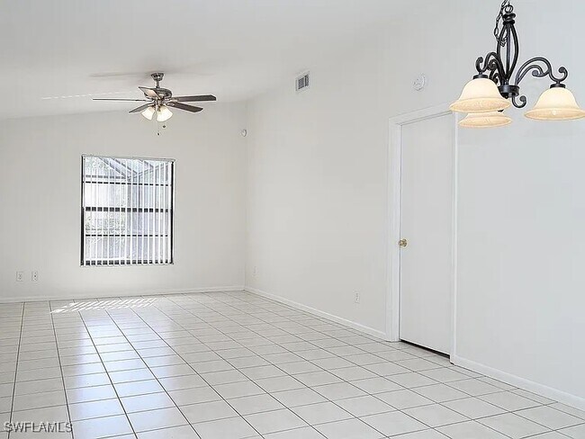 Building Photo - 4553 Beechwood Lake Dr