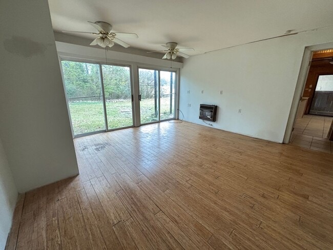 Building Photo - Near Cross Lake, Huge Lot (1/2 OFF 1ST MONTHS RENT)