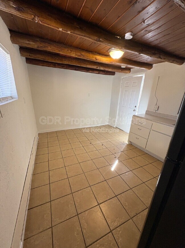 Building Photo - 408 Pennsylvania St SE