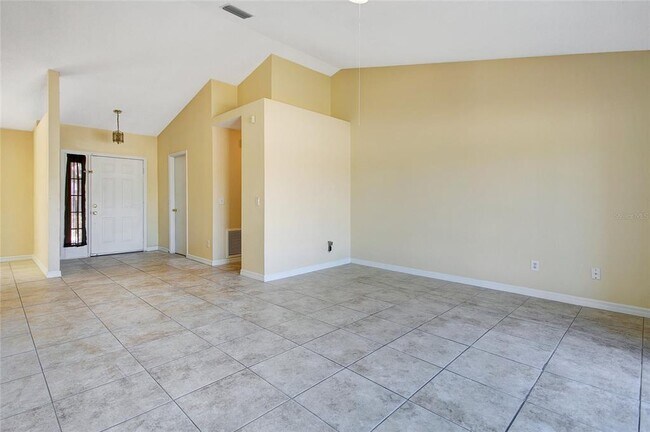 Building Photo - 7625 Telford Ct