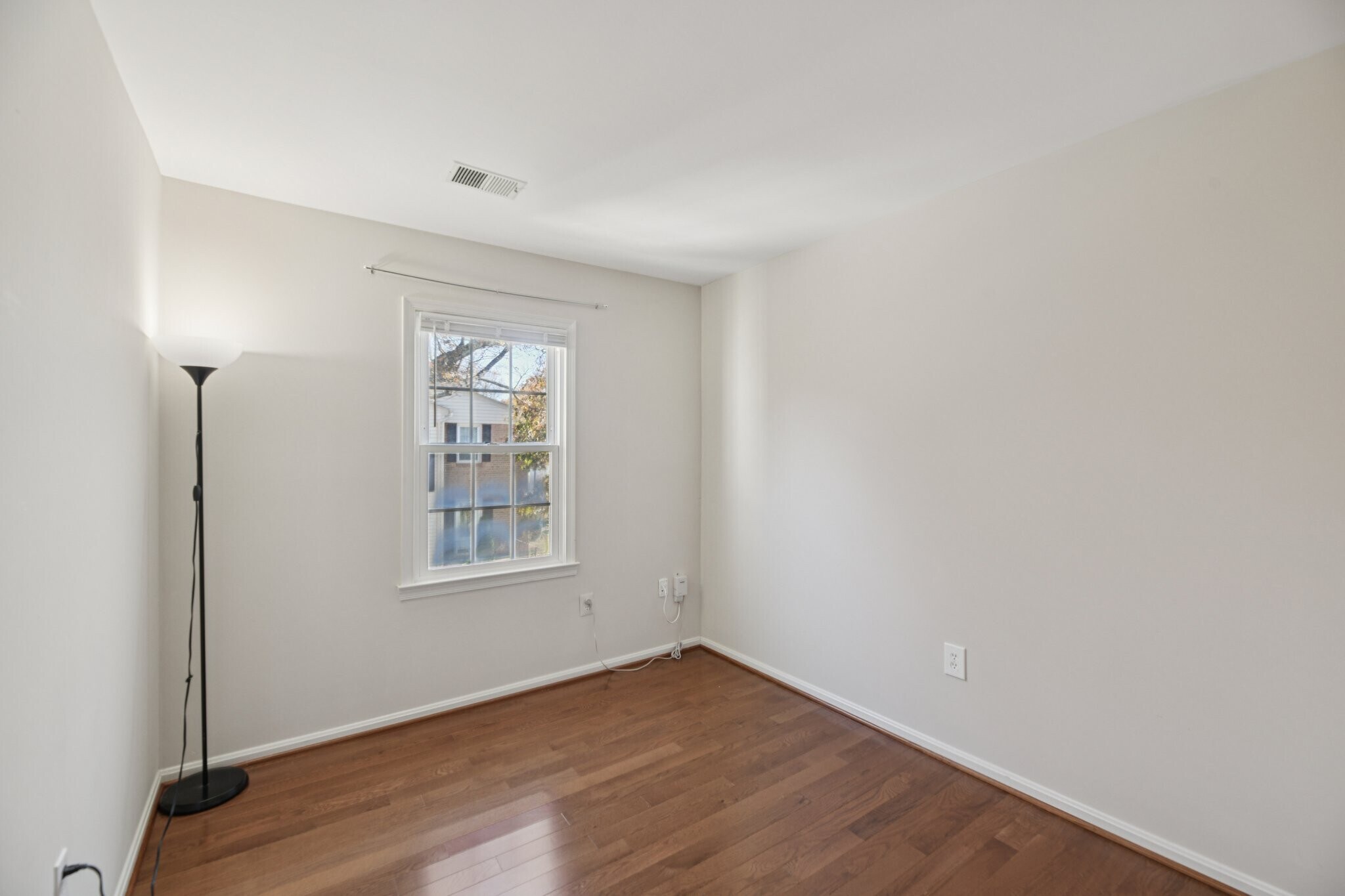 Building Photo - 9934 Longford Ct