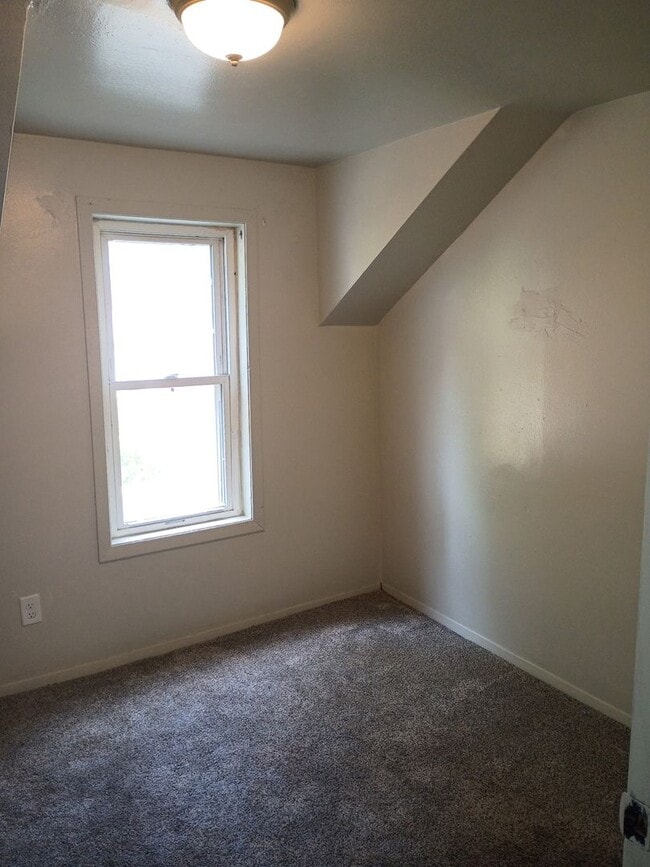 Building Photo - 107 Harrison Pl