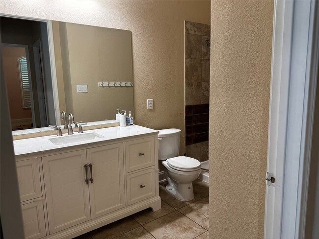 Building Photo - 8727 Stoney Brook Ln