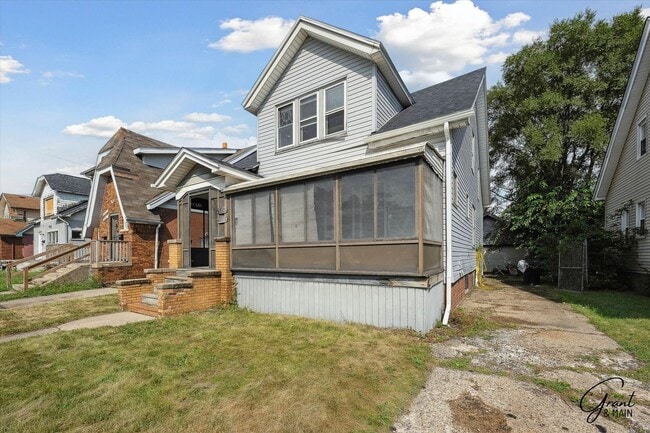 Building Photo - 15356/15358 Washburn - Ten Star Holdings LLC
