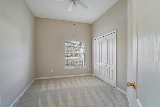 Building Photo - 236 Sterling Hill Dr