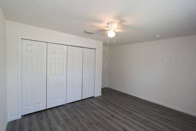 Building Photo - AWESOME 4 BD/2BA Home in Palm Bay!!