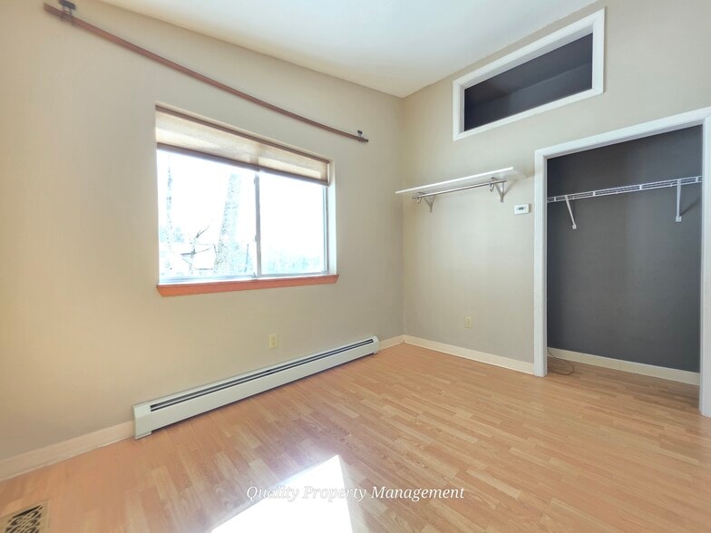 Building Photo - 116 Pine Trail