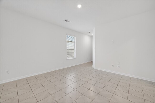 Building Photo - 5607 Grizzly Bear Wy