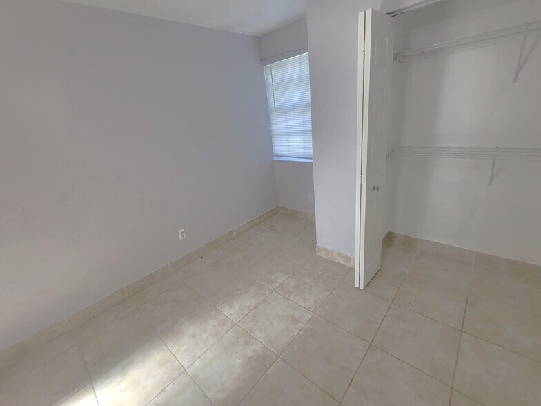 Building Photo - 20758 SW 83rd Ave