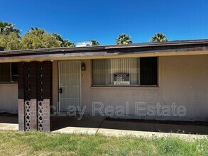 Building Photo - 7808 E Heatherbrae Ave