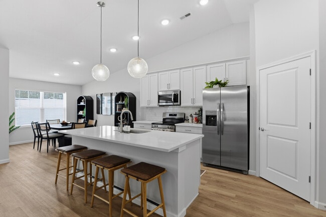 Building Photo - The Villas at Wyles Farms