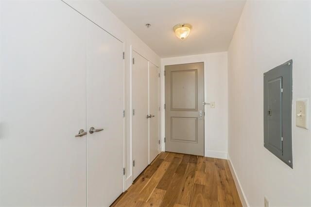 Building Photo - 88 Morgan St