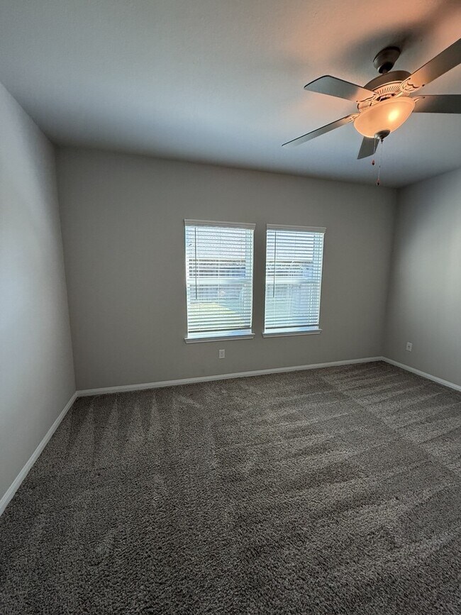 Building Photo - 6634 Bridge Mountain Trl