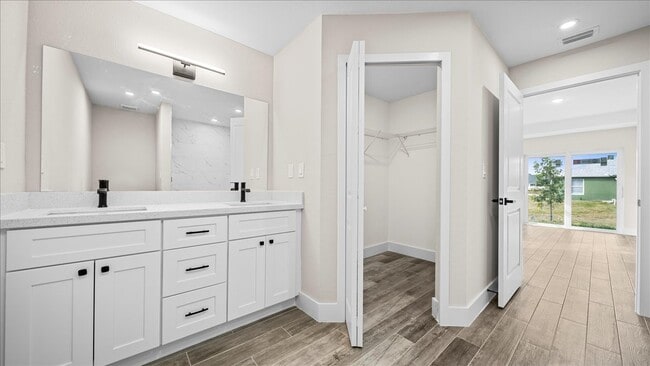 Building Photo - 2321 NW 30th Terrace