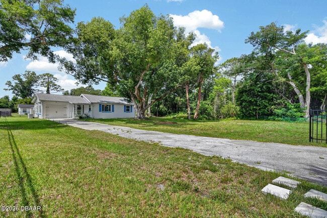 Building Photo - 277 Debary Dr