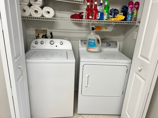 Building Photo - 4316 Bayside Village Dr