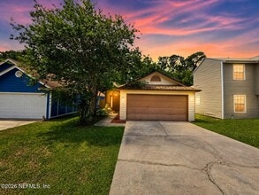Building Photo - 1281 Independence Dr