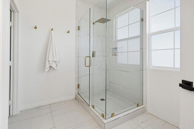 Building Photo - 1720 Santa Ivy Ave