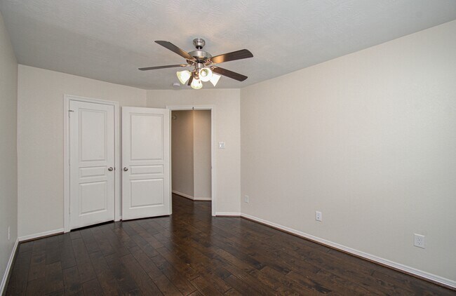 Building Photo - 4908 Crawford St