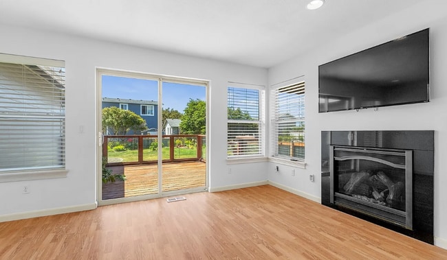 Building Photo - Ocean Park 3 Bedroom 2 bath - Close to beach!