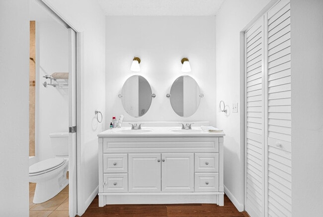 Building Photo - 21385 Marina Cove Cir