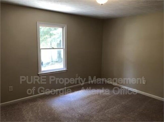 Building Photo - 55 Sunnybrook Dr