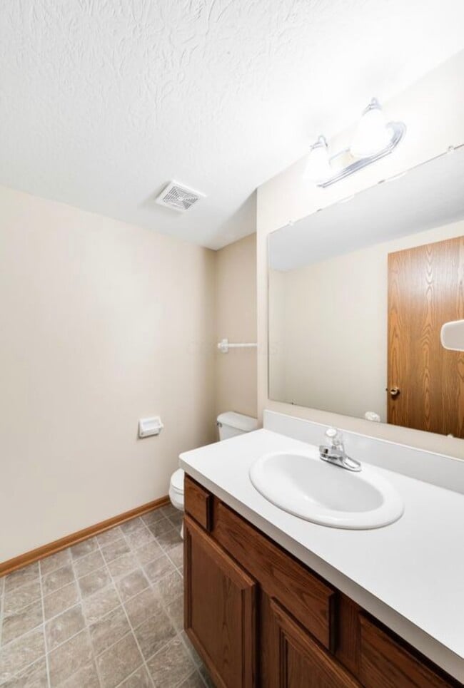 Building Photo - 281 Richards Cir