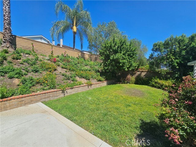 Building Photo - 25825 Southbrook