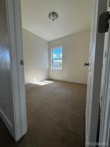 Building Photo - 5424 Tamarac Way