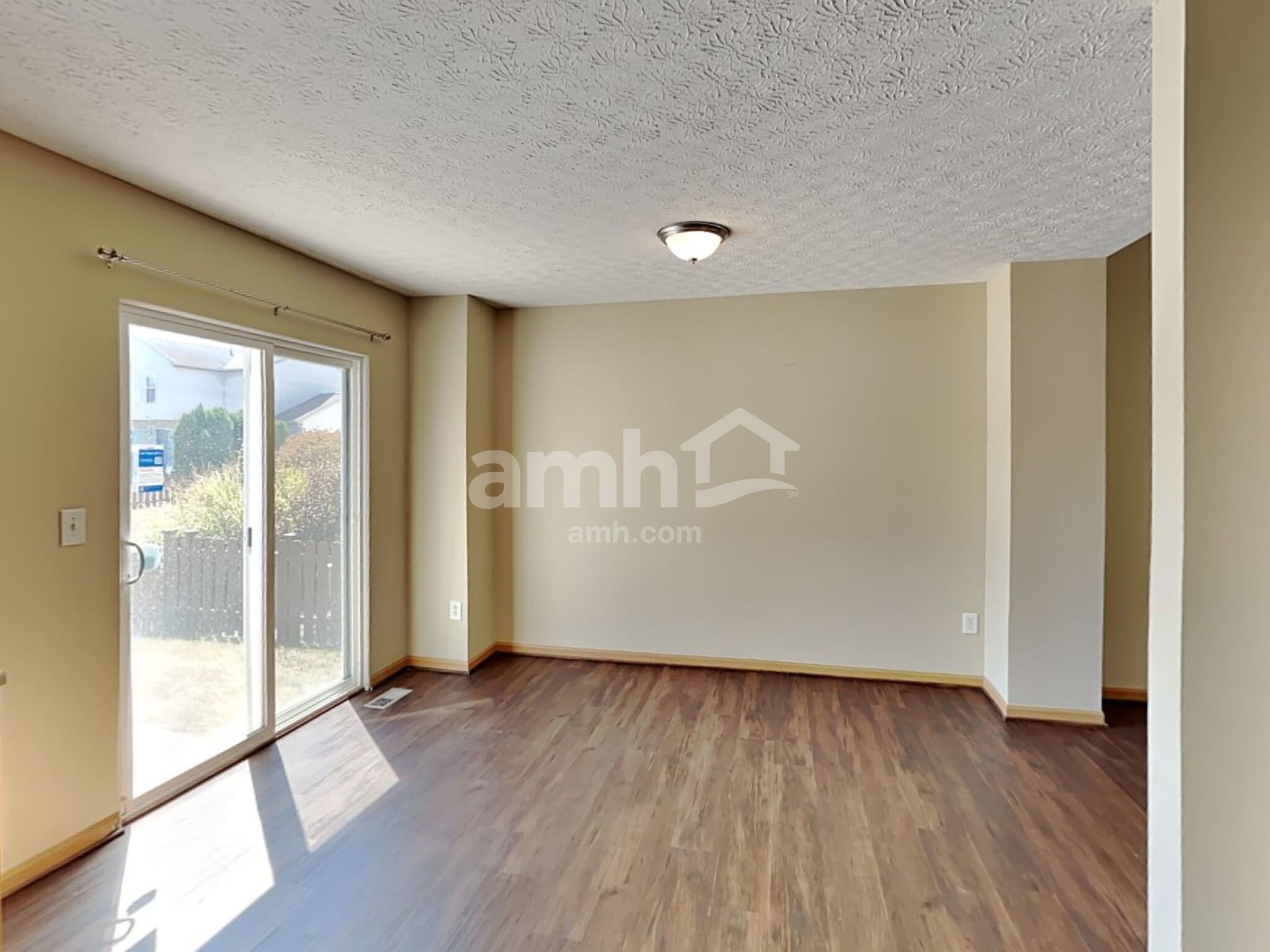 Building Photo - 5547 Glenchester Dr