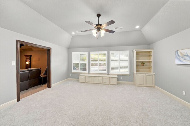 Building Photo - 1308 Cotulla Dr
