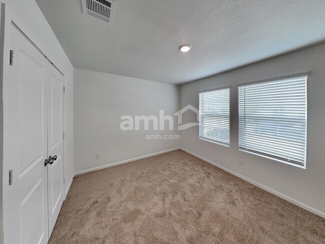 Building Photo - 2705 Iberia Ct