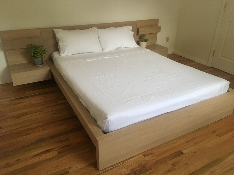 Building Photo - 208 N Cottonwood Ave