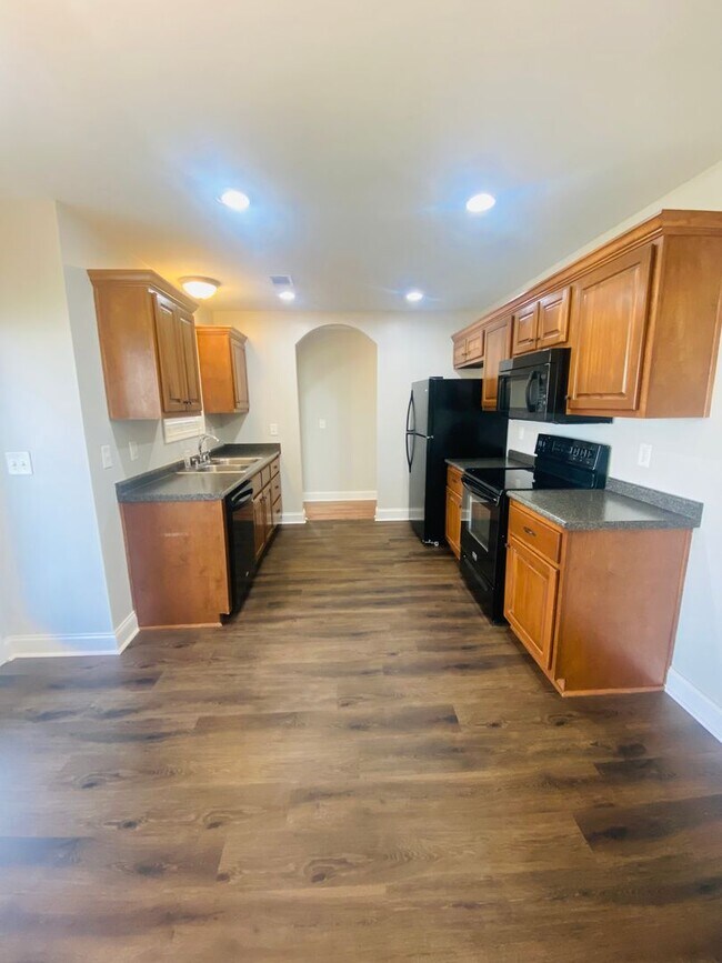 Building Photo - 106 Gayla Ct