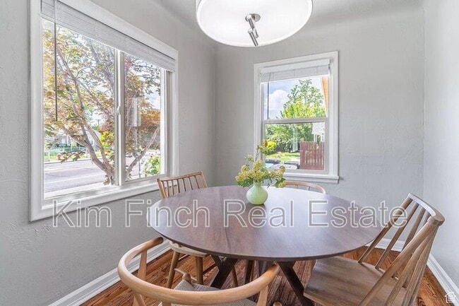 Building Photo - 289 E 4800 S