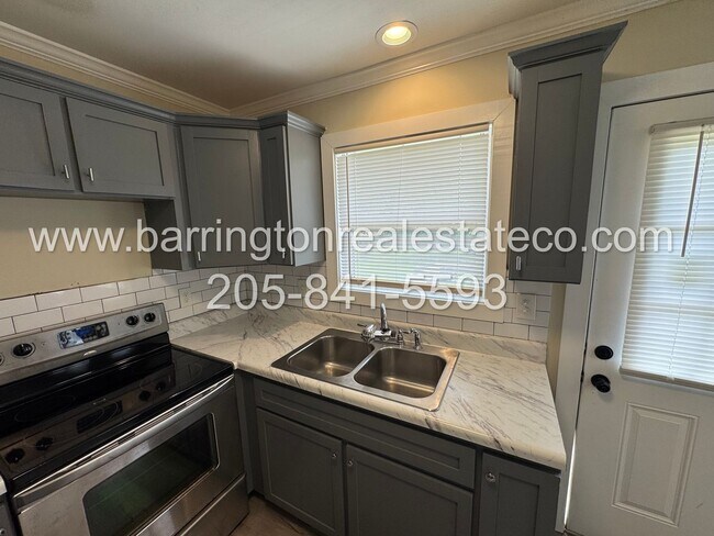 Building Photo - 437 Dalton Dr